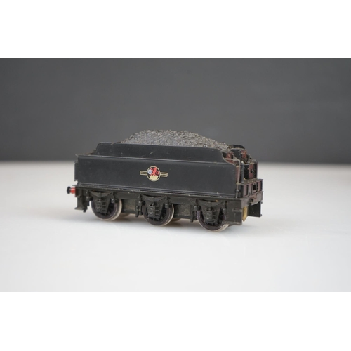 247 - Five OO gauge locomotives to include Hornby Dublo 0-6-0 Southern 1147, Lima Thunderer (loose part), ... 