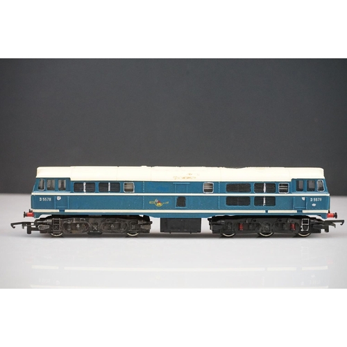 249 - Three boxed OO gauge locomotives to include Hornby R154 SR Loco Sir Dinadan and 2 x Lima and 2 unbox... 