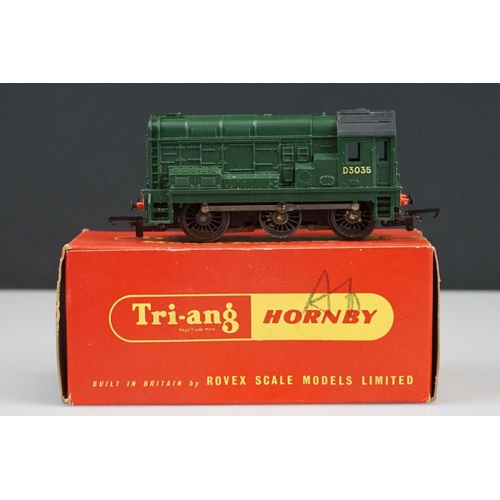 253 - Five boxed Triang OO gauge locomotives to include R153 0-6-0 Saddle Tank Loco electric, R152 0-6-0 D... 