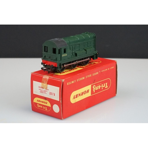 253 - Five boxed Triang OO gauge locomotives to include R153 0-6-0 Saddle Tank Loco electric, R152 0-6-0 D... 