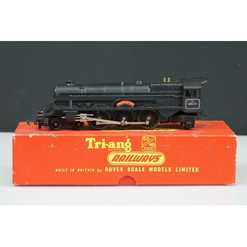 253 - Five boxed Triang OO gauge locomotives to include R153 0-6-0 Saddle Tank Loco electric, R152 0-6-0 D... 