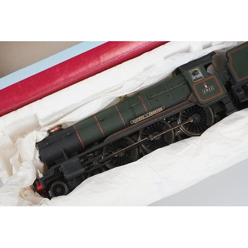 254 - Eight OO gauge locomotives with un-associated boxes to include Horny Dublo 2-8-0 with tender, Lima 0... 