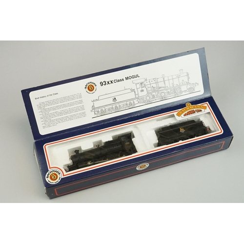 254 - Eight OO gauge locomotives with un-associated boxes to include Horny Dublo 2-8-0 with tender, Lima 0... 