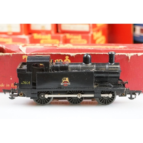 255 - Three boxed Triang / Hornby OO gauge locomotives to include R555 Diesel Pullman Motor Car Type 3 blu... 