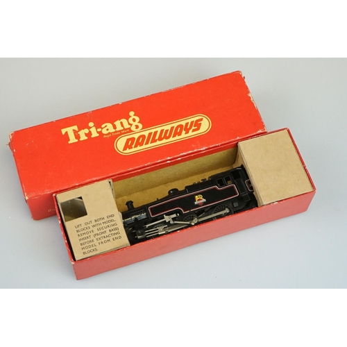 255 - Three boxed Triang / Hornby OO gauge locomotives to include R555 Diesel Pullman Motor Car Type 3 blu... 