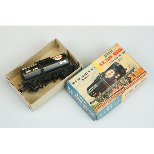 255 - Three boxed Triang / Hornby OO gauge locomotives to include R555 Diesel Pullman Motor Car Type 3 blu... 