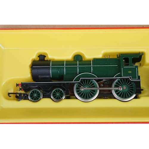 258 - Four boxed OO gauge locomotives to include 2 x Triang Hornby (R350 SR 4-4-0 L1 & R758 Hymek BB Diese... 