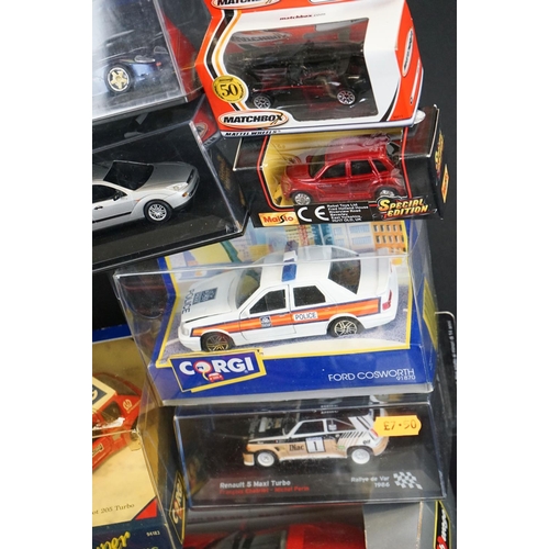 1133 - Around 35 boxed/carded/cased diecast models to include Maisto, Corgi, Matchbox, Majorette etc, dieca... 