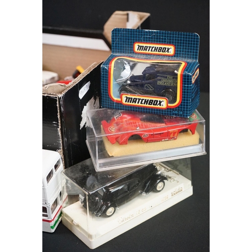 1151 - Collection of boxed & unboxed play worn diecast models to include Matchbox, Solido, Corgi, Burago et... 