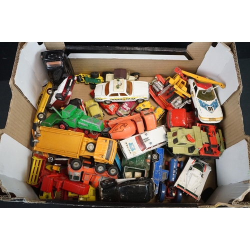 1151 - Collection of boxed & unboxed play worn diecast models to include Matchbox, Solido, Corgi, Burago et... 