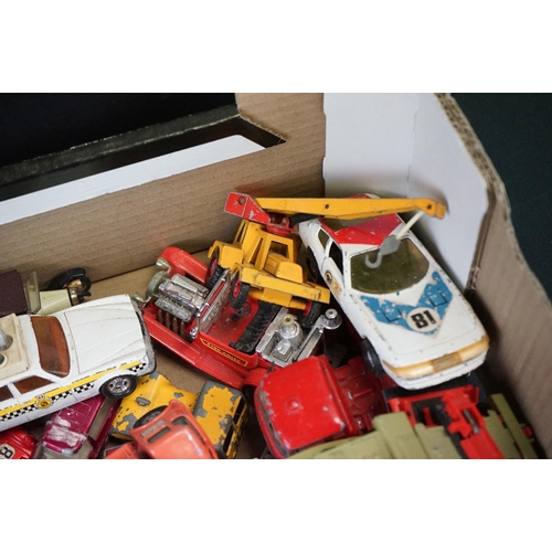 1151 - Collection of boxed & unboxed play worn diecast models to include Matchbox, Solido, Corgi, Burago et... 