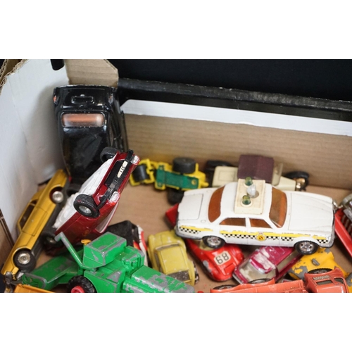 1151 - Collection of boxed & unboxed play worn diecast models to include Matchbox, Solido, Corgi, Burago et... 