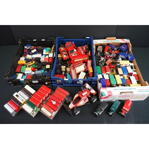 1159 - Collection of diecast models, mainly Lledo Promotional and Matchbox Models of Yesteryear, together w... 