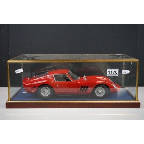 1170 - Revell Ferrari 250 GTO 1:12 scale 1992 diecast model housed within a glass case (diecast vg)