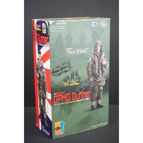 1361 - Boxed Dragon 1/6th British GPMG Gunner Marine Dave Wilson Falklands War 1982, tatty box, figure vg