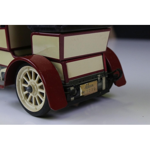 1290 - Boxed Schuco Old Timer 1229 Mercedes Simplex anno 1902 tin plate model plus another unboxed example,... 