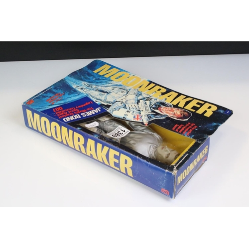 1389 - Boxed Mego Moonraker James Bond 007 12.5