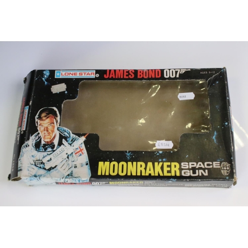 1391 - Original boxed Lone Star James Bond 007 Moonraker Space Gun, showing some paint loss, fair box