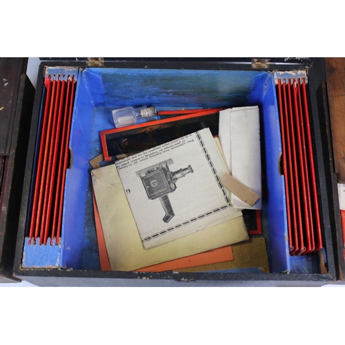 1395 - The EP Magic Lantern 'Lanterna Magica' with instructions, slides and paperwork plus 2 x additional w... 