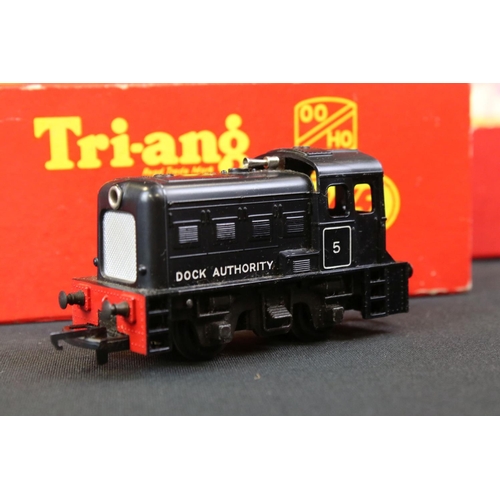 226 - Two boxed Triang OO gauge train sets to include R3A & RS7, both with additional items, plus a boxed ... 