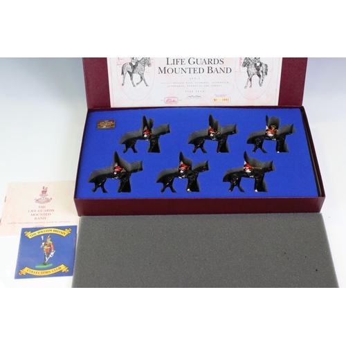 1304 - Three boxed ltd edn Britains metal figure sets to include 5290 The Royal Scots Dragoon Guards number... 