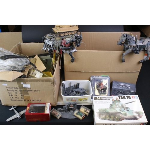 1317 - Quantity of various military plastic kits and war gaming accessories and items to include scenery, t... 