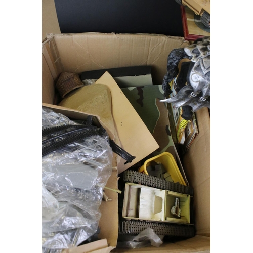 1317 - Quantity of various military plastic kits and war gaming accessories and items to include scenery, t... 