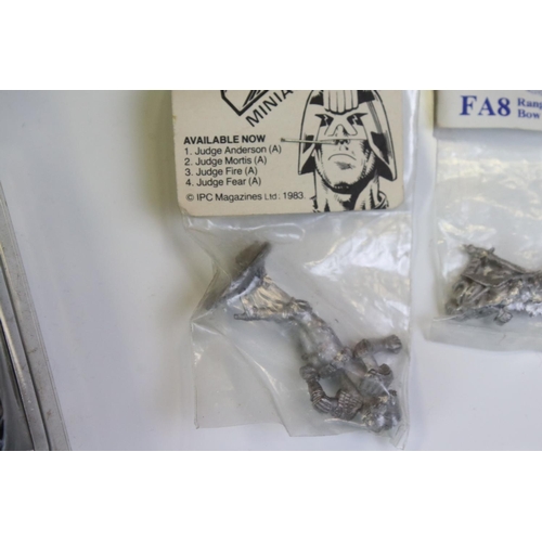 1413 - Games Workshop / Fantasy Gaming - Over 55 carded / bagged metal figures & accessories to include War... 