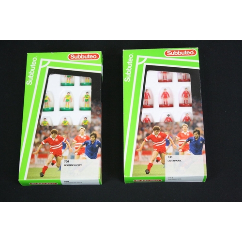 1342 - Subbuteo - 14 Boxed LW teams to include 743 Arsenal 2nd, 707 Chelsea, 701 Crystal Palace, 702 Covent... 