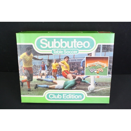 1343 - Subbuteo - Collection of HW & LW Subbuteo to include 6 x boxed teams (3 x Liverpool variants, West G... 