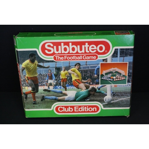 1345 - Subbuteo - Five boxed LW Subbuteo sets mainly late 80s/early 90s, some replacement parts/teams but c... 