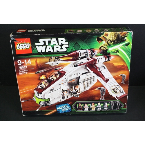 1429 - Lego - Four boxed Lego Star Wars sets to include 75021 Republic Gunship, 75054 AT-AT, 7877 Naboo Sta... 