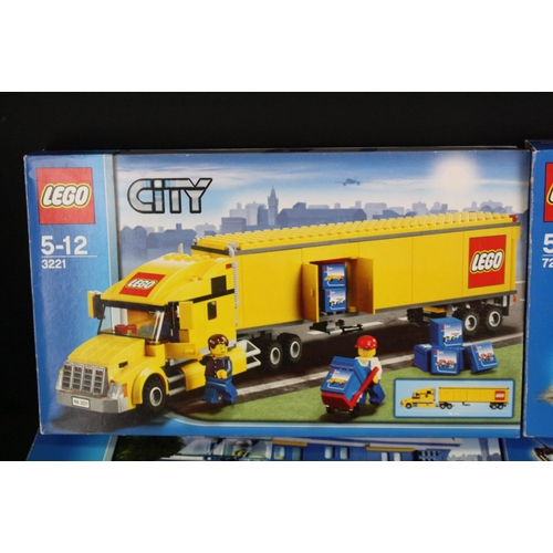 1431 - Lego - Seven boxed Lego City sets to include 7726, 7207, 7213, 7206, 3221, 4439 & 7998, all previous... 