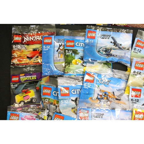 1433 - Lego - Six boxed Lego Super Heroes sets to include 4529 Iron Man, 4527 The Joker, 4530 Hulk, 4528 Gr... 