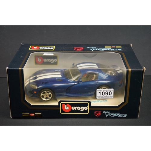 1090 - Seven boxed Burago 1/18 diecast Dodge Viper models to include 3030, 2 x 3065, 3075, 3025, 303 & 3490... 