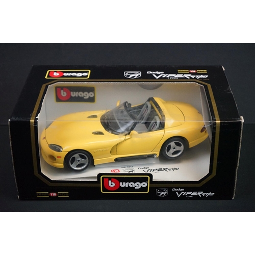 1090 - Seven boxed Burago 1/18 diecast Dodge Viper models to include 3030, 2 x 3065, 3075, 3025, 303 & 3490... 