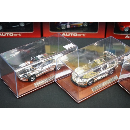 1105 - 19 Boxed / cased diecast models to include 6 x AutoArt, 2 x MiniChamps, 4 x Vanguards etc, ex