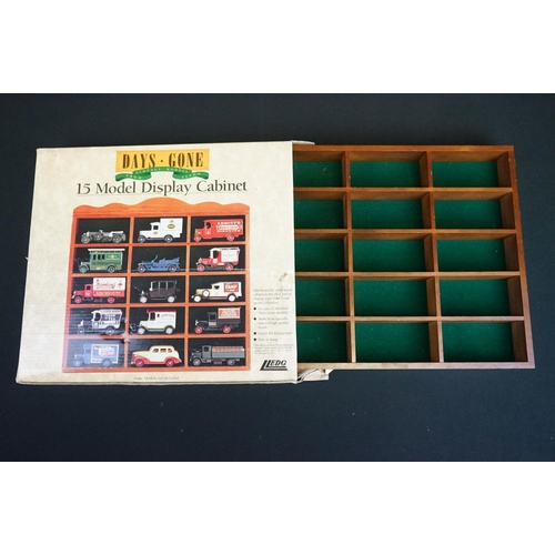 1112 - Three Lledo display cases, one boxed, one containing 15 x Canadian series diecast models, another co... 