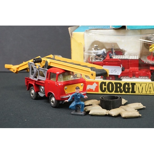 1186 - Three boxed Corgi diecast models to include Major 1143 Aerial Rescue Truck, Major 1137 Ford Tilt Cab... 