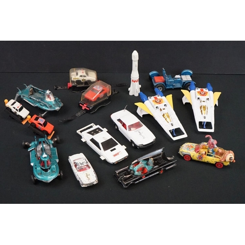 1189 - 12 TV related diecast / plastic models to include Corgi Batmobile, original Corgi The Saint Volvo, K... 