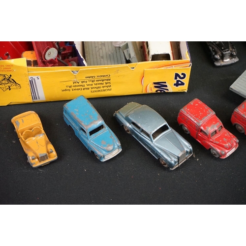 1211 - Collection of mid 20th C play worn diecast models to include Matchbox Lesney 75 Series, Dinky Dublo ... 