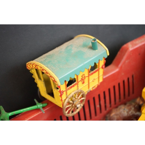 1295 - Collection of play worn mid 20th C farming diecast models and figures to include Britains, Benbros, ... 