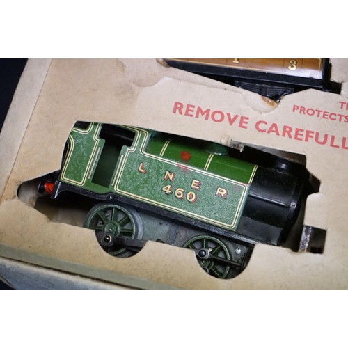 216 - Boxed Hornby O gauge No 101 Tank Passenger Set with LNER 406 0-4-0 Locomotive, 3 x coaches and track... 