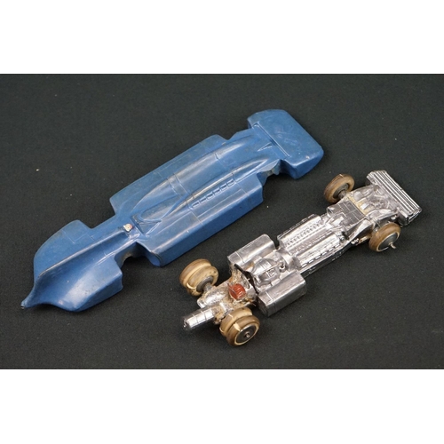 1228 - Boxed Britains No 1400 Bluebird Land Speed Record diecast model, showing play wear, marks to box, sp... 