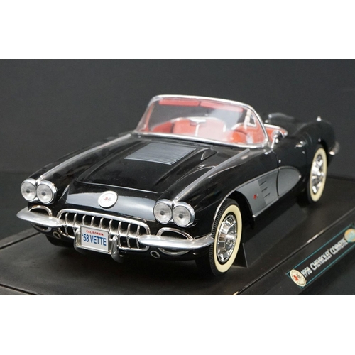 1008 - Boxed Gearbox Collectable 1/12 17904 Mint Precision Series 1958 Chevrolet Corvette diecast model, ex