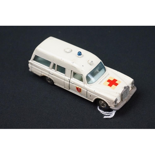 1249 - Three Boxed Matchbox diecast models to include M-8 Car Transporter 'Car Auction Collection' Major Pa... 