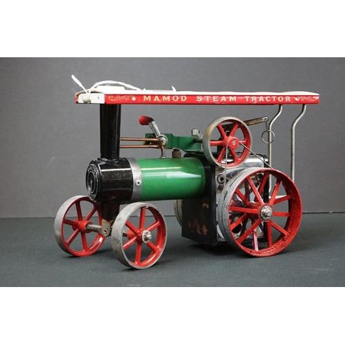 269 - Boxed Mamod Steam Tractor TE1a in a good play worn condition, fair-gd box