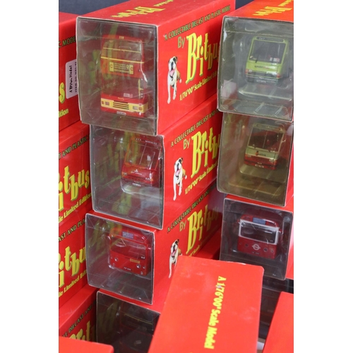 1020 - 26 Cased & boxed Britbus 1:76 ltd edn diecast bus models with certificates, to include ES2-01, AS2-0... 