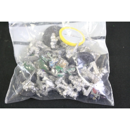 1415 - Games Workshop / Fantasy Gaming - 4 x boxed war gaming sets to include MB Games Space Crusade Missio... 