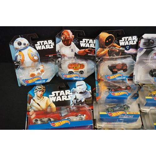 1336 - Star Wars - 40 carded Star Wars Hot Wheels diecast models to include double packs (Han Solo, Hoth, K... 